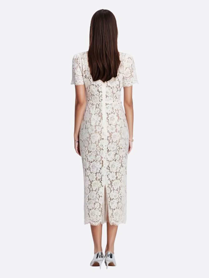 S4 26 Look 06 Calf Dress